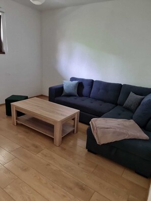 Living area - Mostar Delight - Next to riverside! (Mostar)