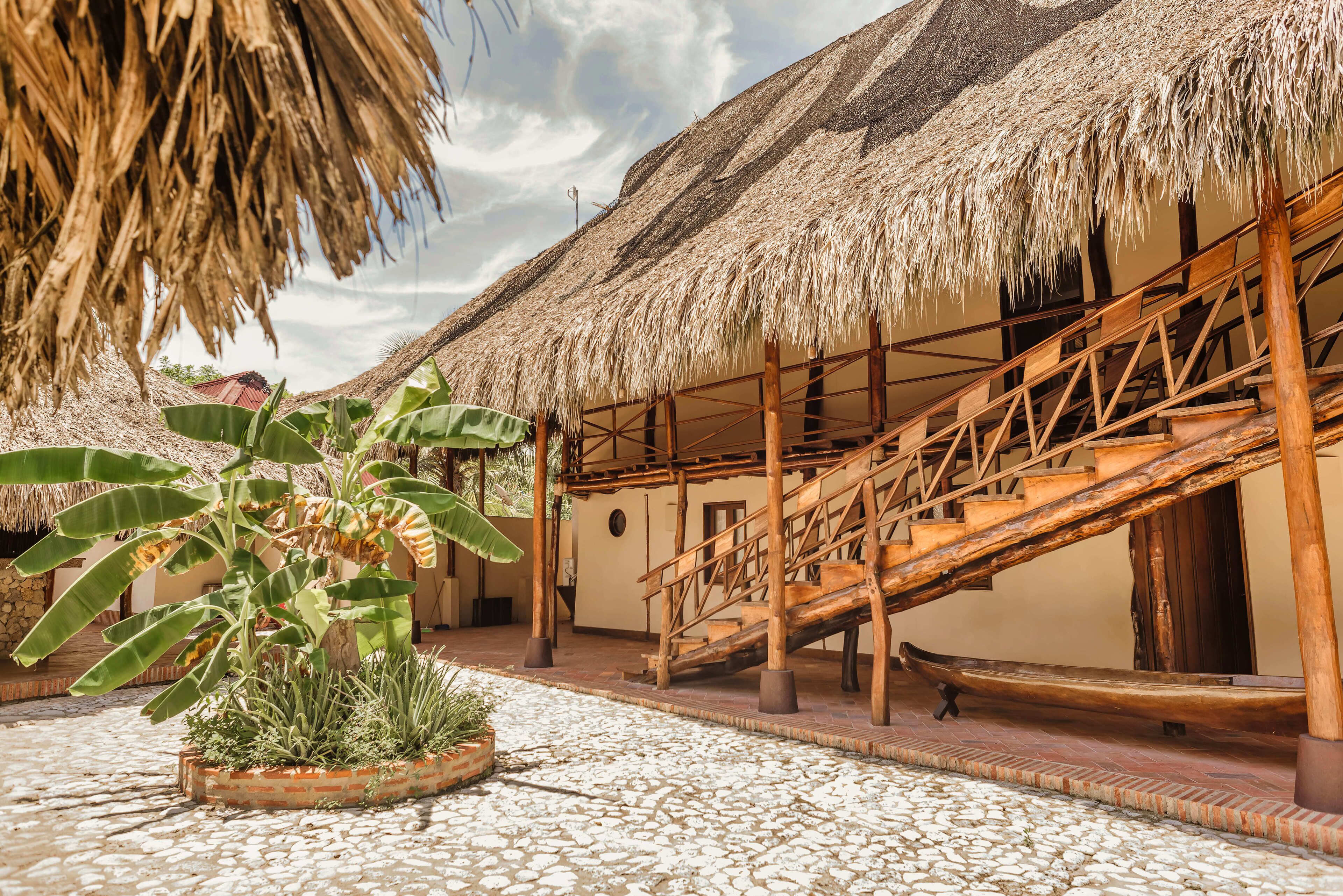 Hus – exclusive | Safe på rommet, skrivebord og skrivebord for bærbar PC