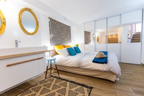 1 camera, ferro/asse da stiro, Wi-Fi, lenzuola