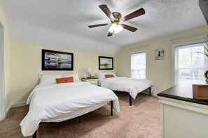 3 soverom, skrivebord, strykejern/-brett og wi-fi (inkludert)