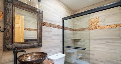 Casita de Jeanetta by Kokopelli Property Management