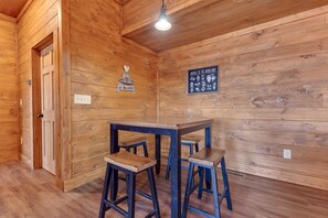 Studio (3 Bedrooms) | Property amenity - Lasting Impressions by Jackson Mountain Rentals (Gatlinburg)