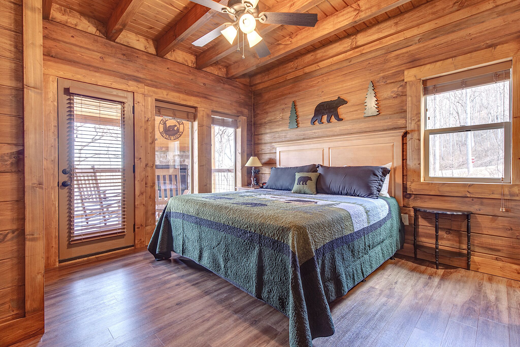 Studio (3 Bedrooms) | Property amenity