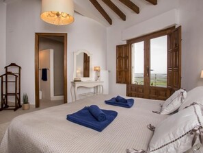 3 Schlafzimmer, Bügeleisen/Bügelbrett, WLAN