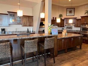 Fridge, microwave, oven, stovetop - THE LOFT: Best-Kept Secret in Downtown Topeka (Topeka)