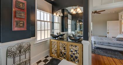 Downtown Winston-Salem Condo w/ Private Library!