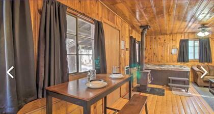 Cabin 8 with Hot Tub