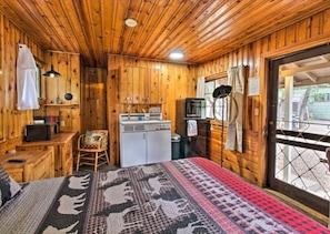 1 slaapkamer, een bureau, gratis wifi, beddengoed