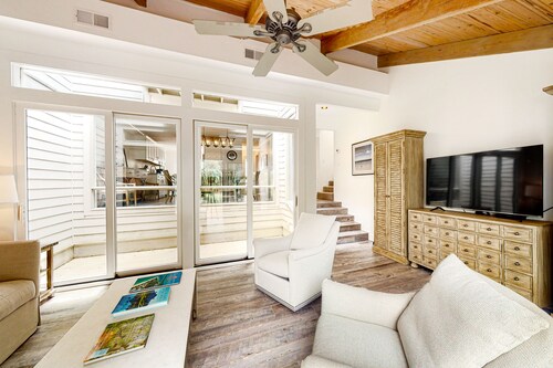 Twin Oaks 207 | Condo in Hilton Head