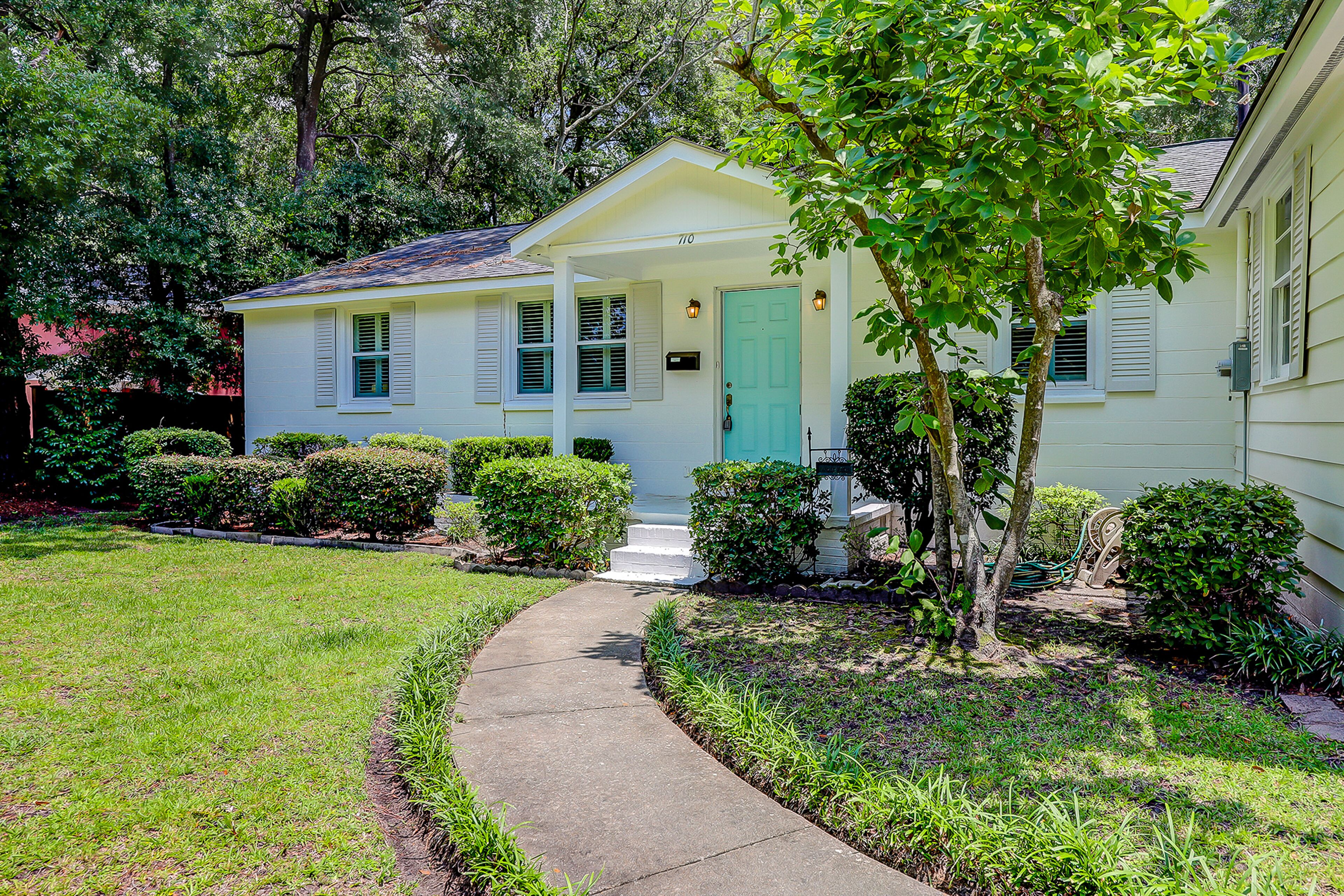 Live Like a Local | House in Charleston