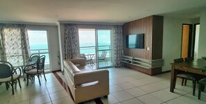 家庭公寓 | 客廳