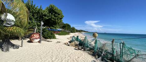 Nära stranden och strandhanddukar