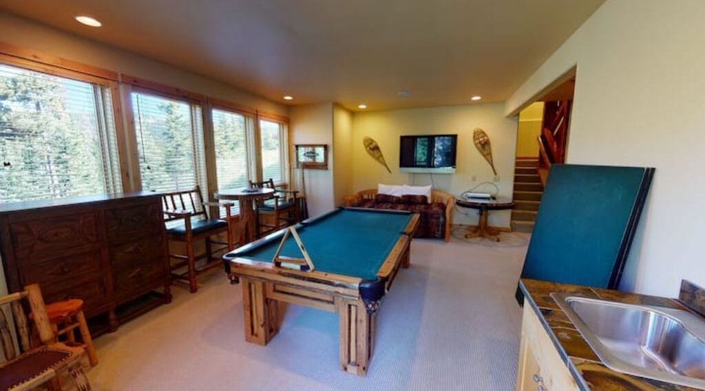 Luxurious Black Eagle Chalet - Big Sky, MT