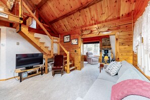 Fernseher, Kamin