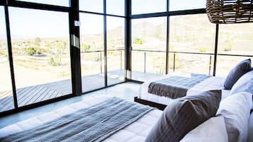 6 habitaciones, escritorio, tabla de planchar con plancha y wifi gratis