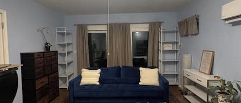 4 soverom, skrivebord, strykejern/-brett og wi-fi (inkludert)