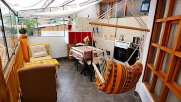 Economy Apartment | Terrace/patio
