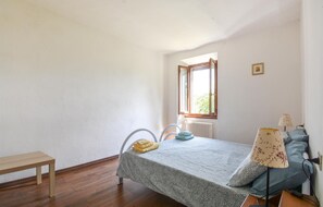5 chambres, lit parapluie, Wi-Fi gratuit, draps fournis