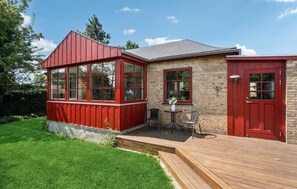 Exterior - Cozy home in Lundby with kitchen (Lundby)