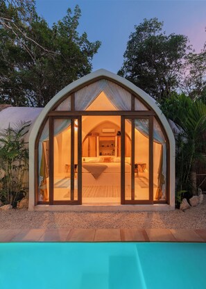 In-room safe, blackout drapes, soundproofing, free WiFi - Villa Sanah (Tulum)