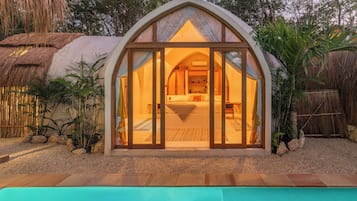 In-room safe, blackout drapes, soundproofing, free WiFi