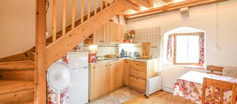 Awesome home in Premariacco with WiFi