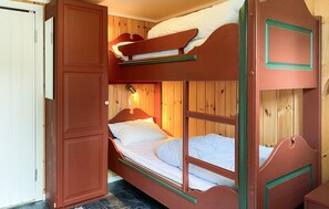4 bedrooms, free WiFi