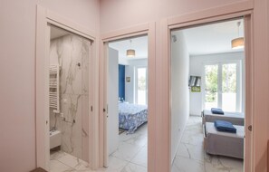 2 Schlafzimmer, Reisekinderbett, kostenloses WLAN