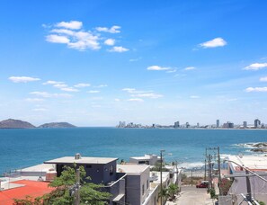 Beach/ocean view - Cerro de la Neveria (Mazatlán)