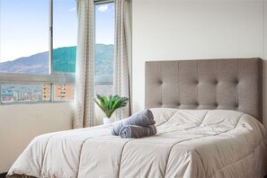 Room - 18th floor penthouse loft Amazing view in Laureles
 (Medellín)