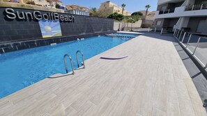 Pool - Relax with your family, Villamartin, La Zenia. (Res. Las Filipinas)
