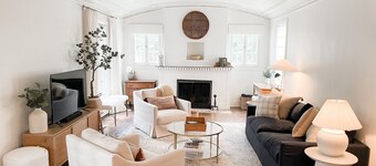 Beautiful Remodeled 1930’s Spanish Revival, in Heart of Tulsa, 1/2 mile to Expo