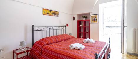 2 camere, ferro/asse da stiro, Wi-Fi, lenzuola