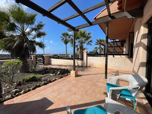 Terrace/patio - Adam Home Origo Sea (Majanicho)