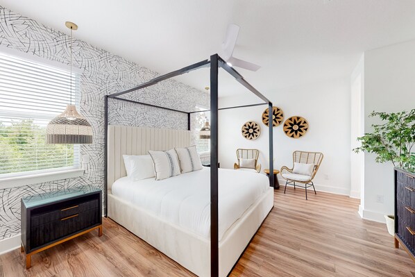 10 bedrooms, iron/ironing board, WiFi, bed sheets