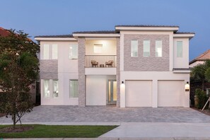 Exterior - Glamorous Getaway With Themed Bedrooms at Reunion (Kissimmee)