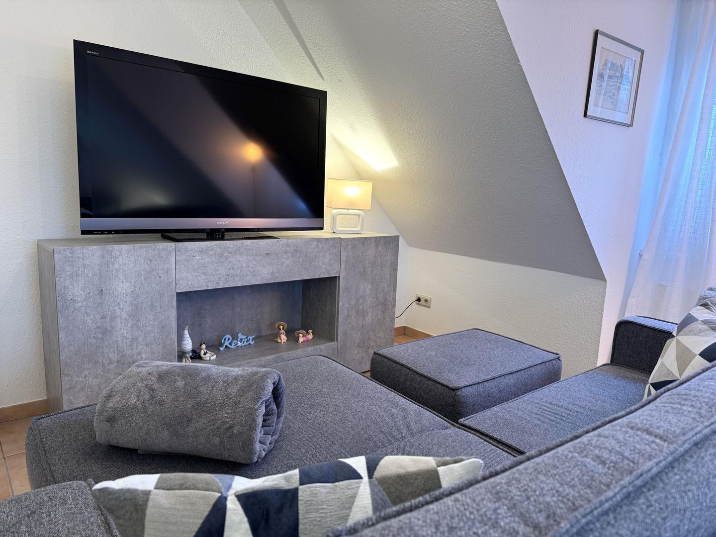 Fernseher, Stereoanlage