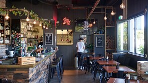 Bar (in der Unterkunft)