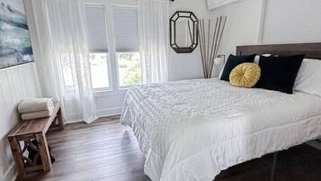 Desk, iron/ironing board, travel cot, free WiFi