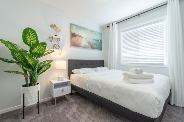 3 bedrooms, iron/ironing board, free WiFi, bed sheets