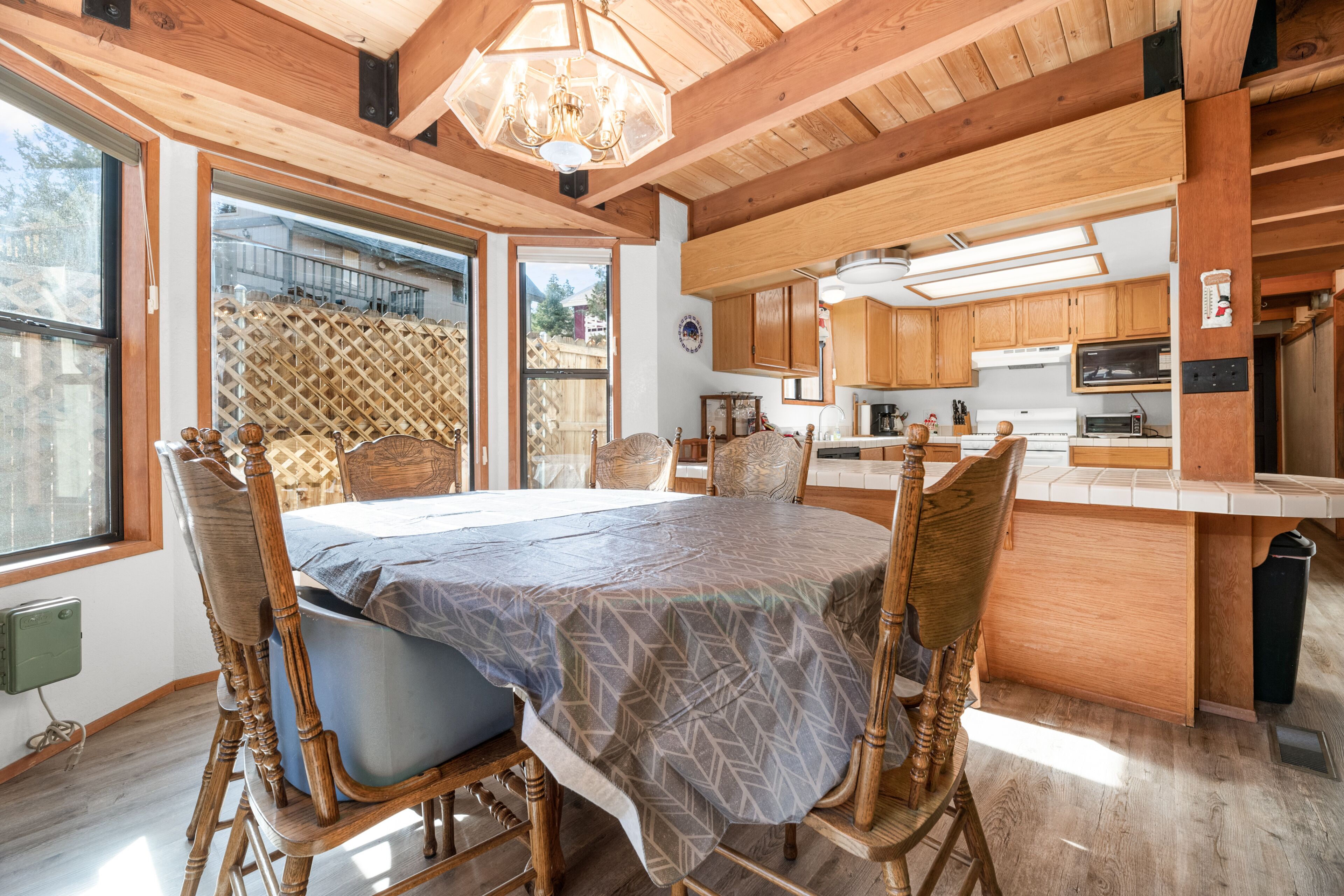 Basic Cabin | Private kitchen | Full-size fridge, microwave, oven, stovetop