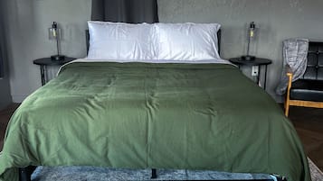 1 bedroom, iron/ironing board, travel crib, free WiFi