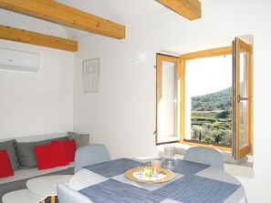 Dining - Heritage 4-Stars Apartment Kyra, Pitve Hvar (Jelsa)