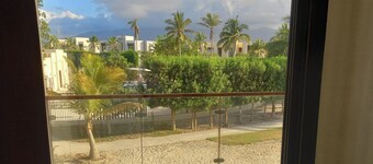 1Bed Apartment - Kalu Beach Resort, Parking