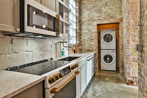 Refrigerador, microondas, horno, placa de cocina