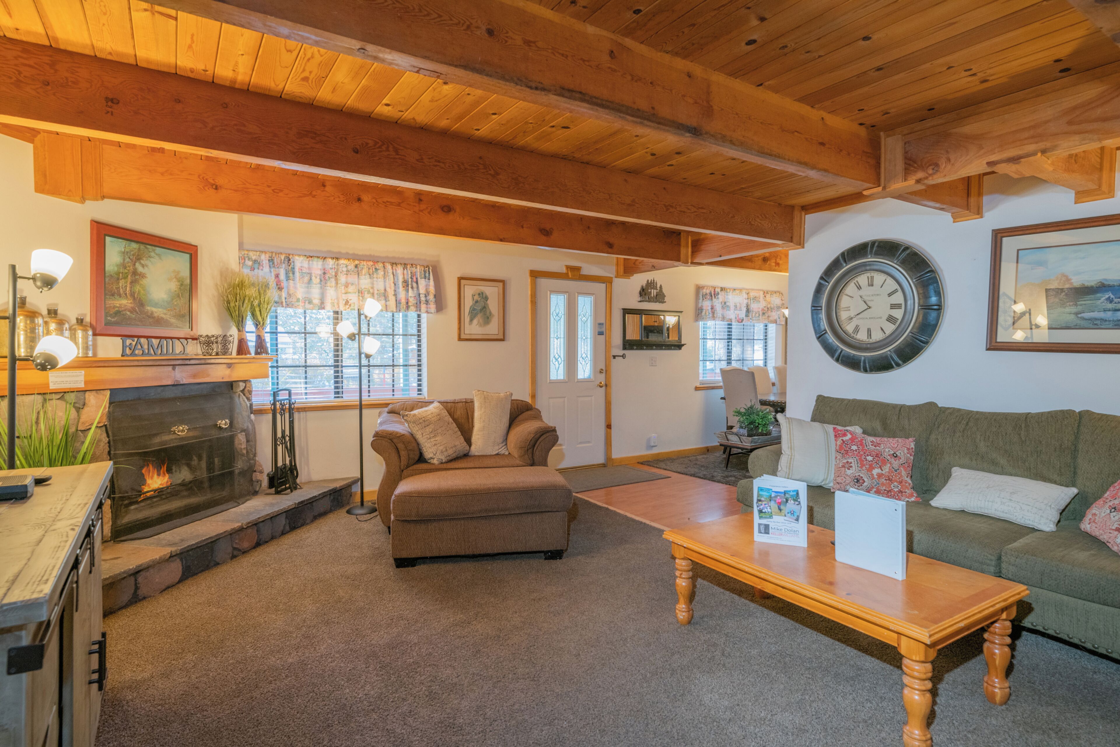 Basic Cabin | Living area | Foosball