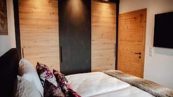 1 Schlafzimmer, schallisolierte Zimmer, kostenloses WLAN, BettwÀsche