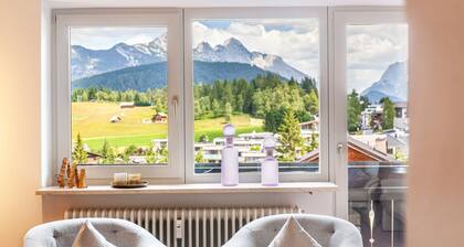 Ferienwohnung 'Haus Excelsior Top 35' mit Bergblick, Balkon und WLAN