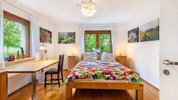 2 Schlafzimmer, Bügeleisen/Bügelbrett, kostenloses WLAN, Bettwäsche