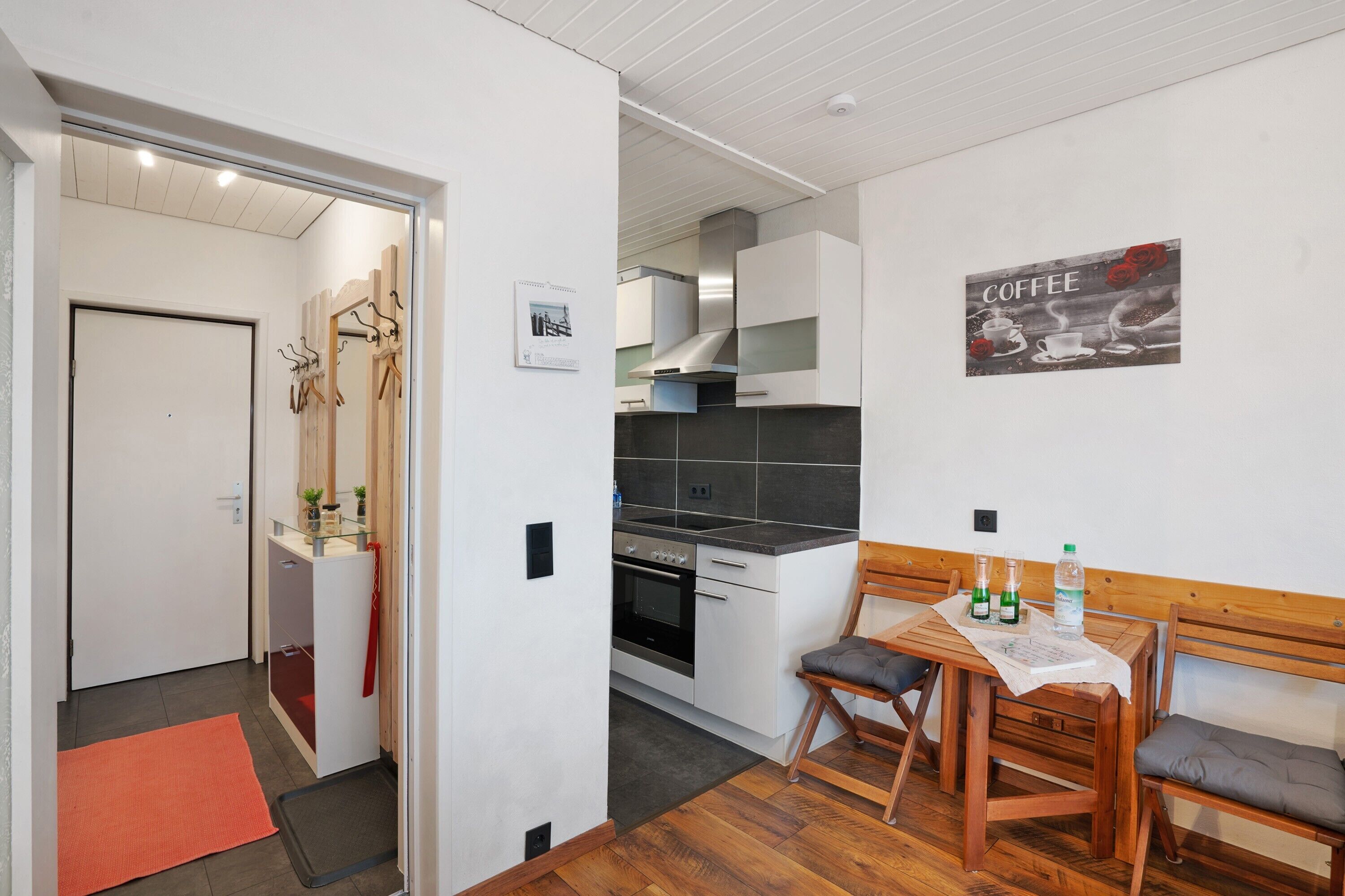 Køleskab, ovn, kogeplade, opvaskemaskine